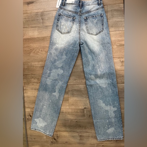PacSun Eco Light Blue Distressed '90s Boyfriend Jeans NWT - Picture 8 of 8